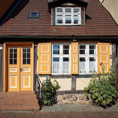 Historisches Fischerhaeuschen Ribnitz-Damgarten Esterno foto